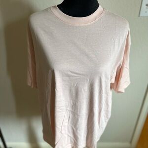Wild Fable Pink Round Neck Short Sleeve T-shirt Womens Medium. New no tag.